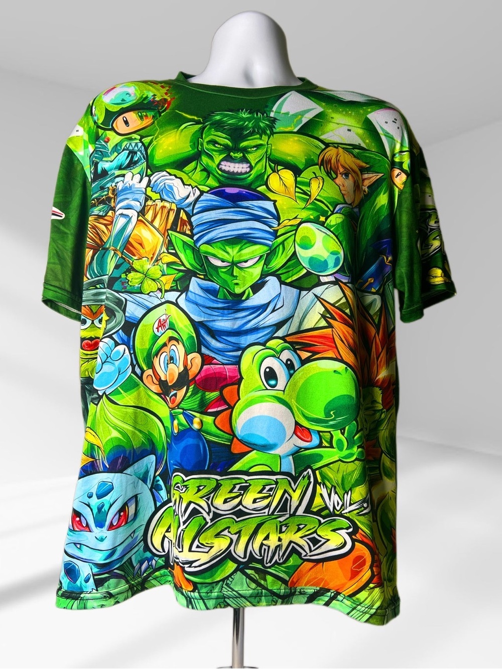 Inyoface Art Green Allstars Anime Graphic T-Shirt size small